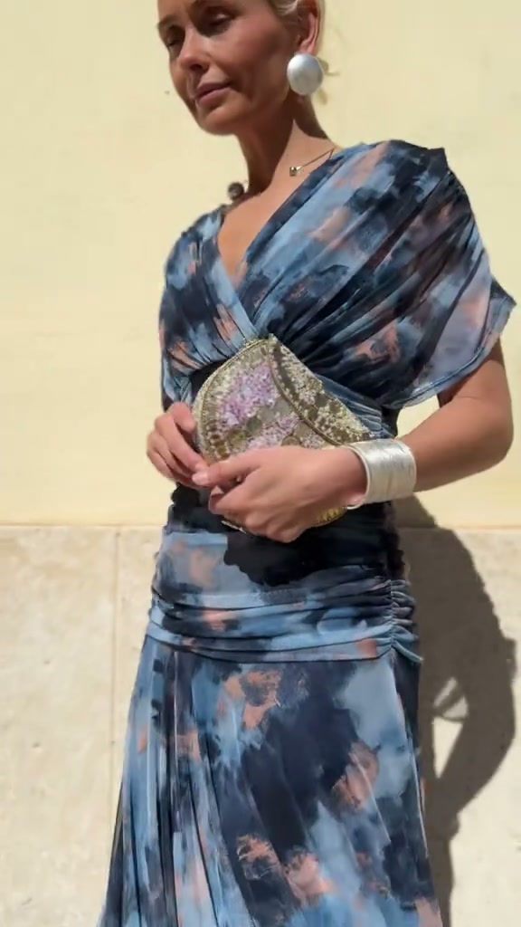 Luna - Elegant Blue Dress